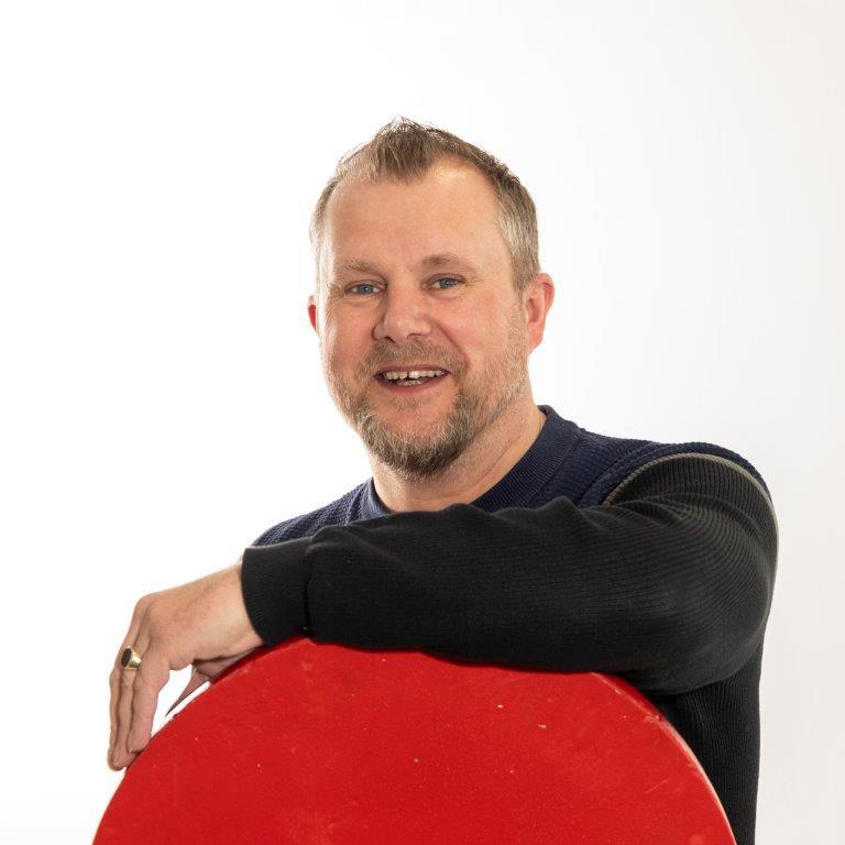 Medewerker A. de Jong